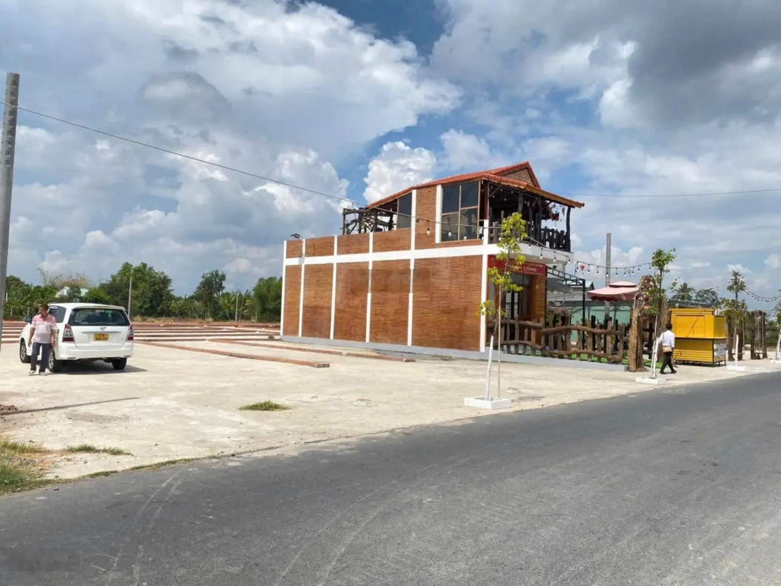 Cần bán đất sổ hồng riêng ngay trung tâm thị trấn Cần Đước