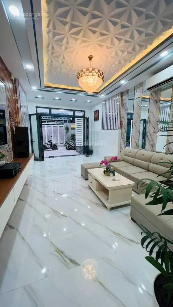Nhà mới tinh lung linh - Xe hơi ngủ trong nhà - TT Nhà Bè - 4 Tầng - 4PN - 64m2 - Chỉ 6.6 Tỷ