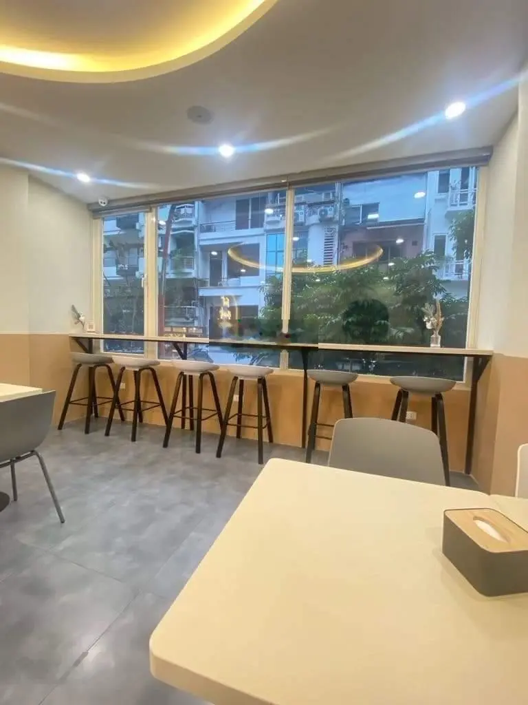 Bán nhà mặt phố Triệu Việt Vương mở VP, cty kinh doanh siêu đỉnh. DT 32/34m2, 7 tầng. Giá 25.5 tỷ