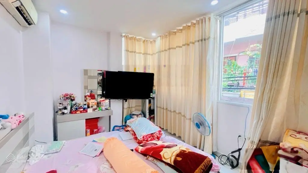 Cc Bán nhà 4 tầng, HXH, oto, Nguyễn Đình Chính, 71m2, 9tỷ TL