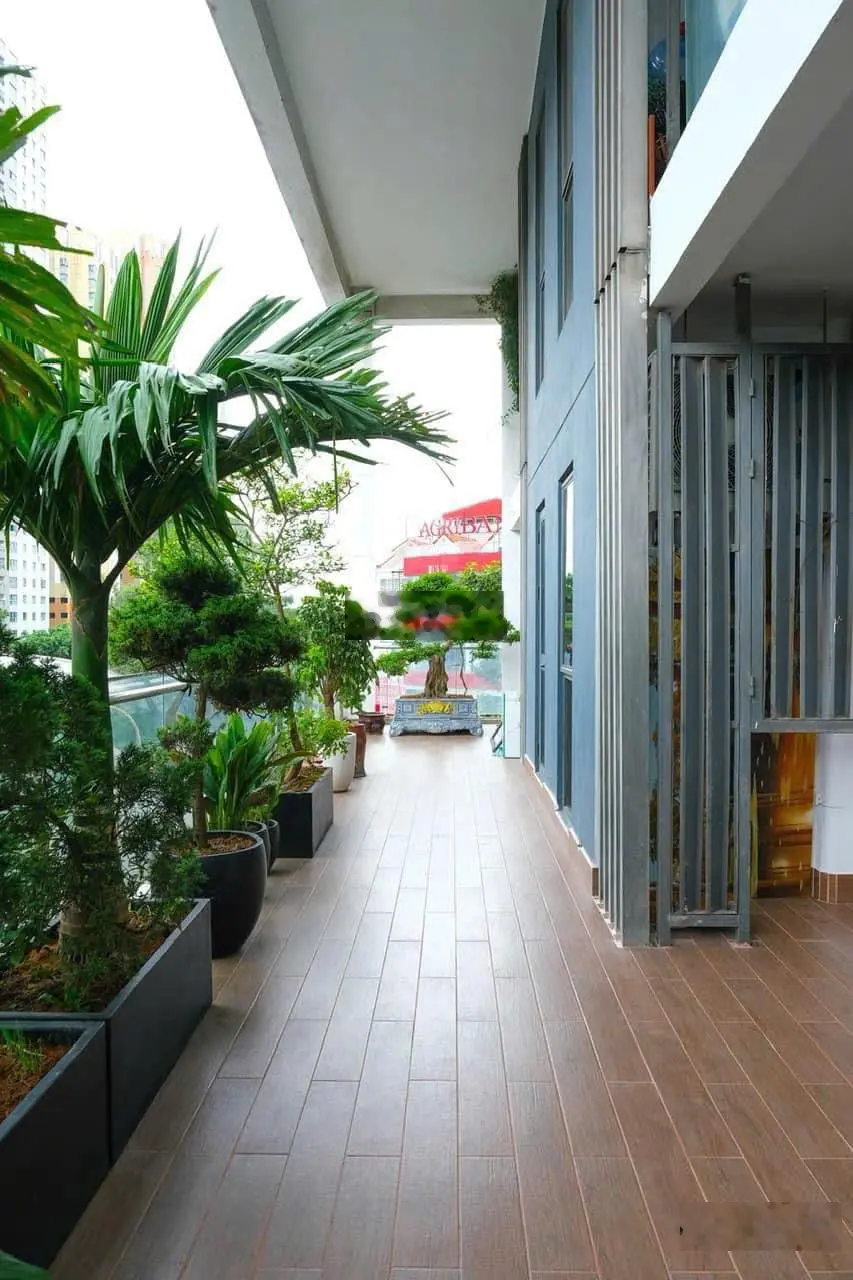 Bán căn hộ chung cư VIP tại dự án TSQ Euroland làng việt kiều Châu Âu căn góc sân vườn 300m full đồ