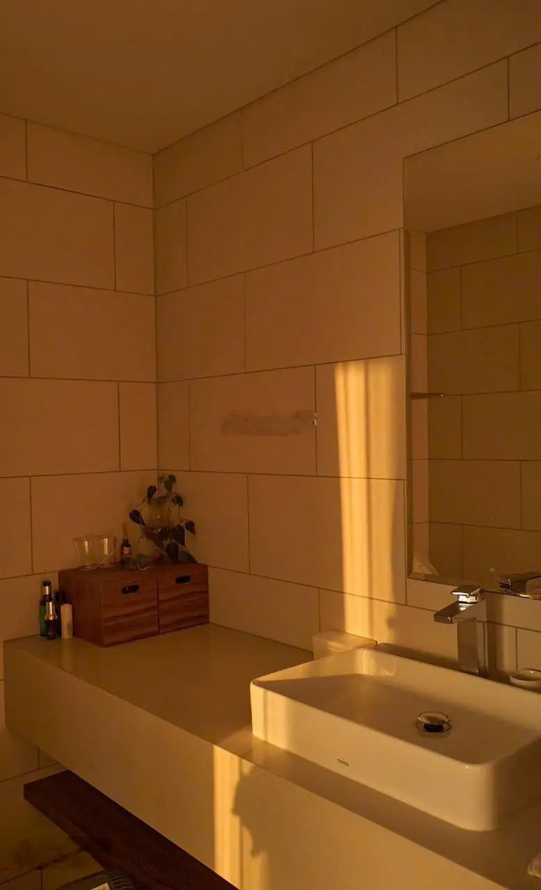 Cần bán căn hộ Waterina Suites 3PN, diện tích 155m2, full nội thất decor đẹp, giá 11,5 tỷ