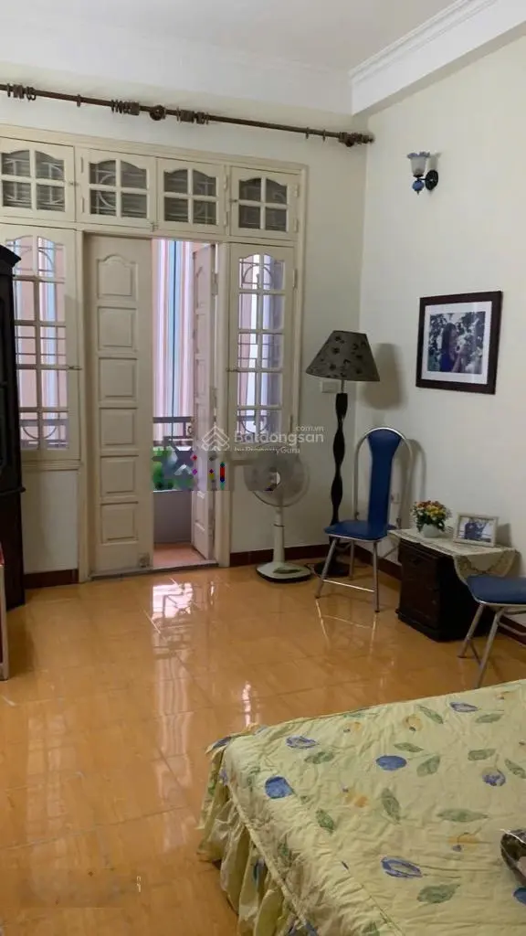 Bán nhà khu phân lô phố Hoàng Đạo Thành 3 Tầng - 60m2- 9 Tỷ 800