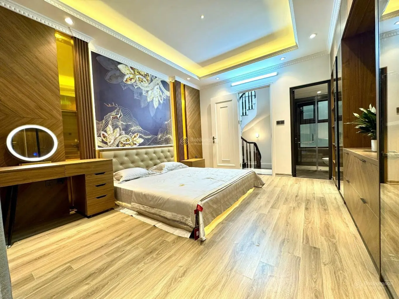 Siêu phẩm Cầu Giấy - nhà xây mới đẹp như mơ - full nội thất xịn - 35m2 - nhỉnh 7 tỷ