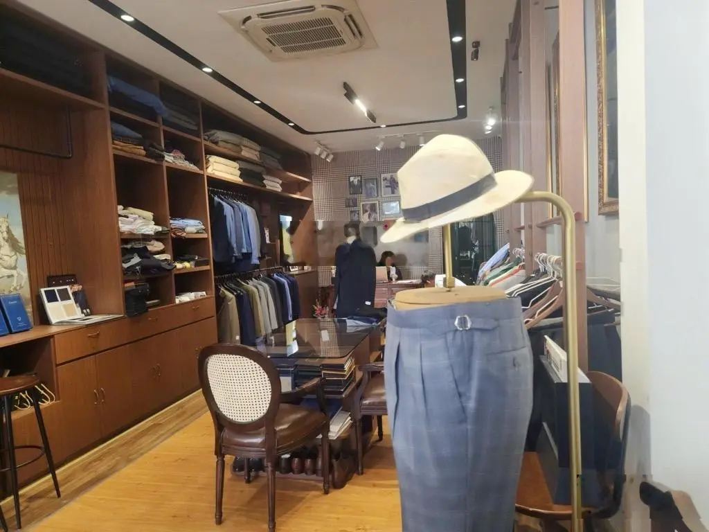 Nhà đẹp 71,8m2, 4 tầng, mặt tiền đường Hoàng Diệu. Chỉ 28,5 tỷ