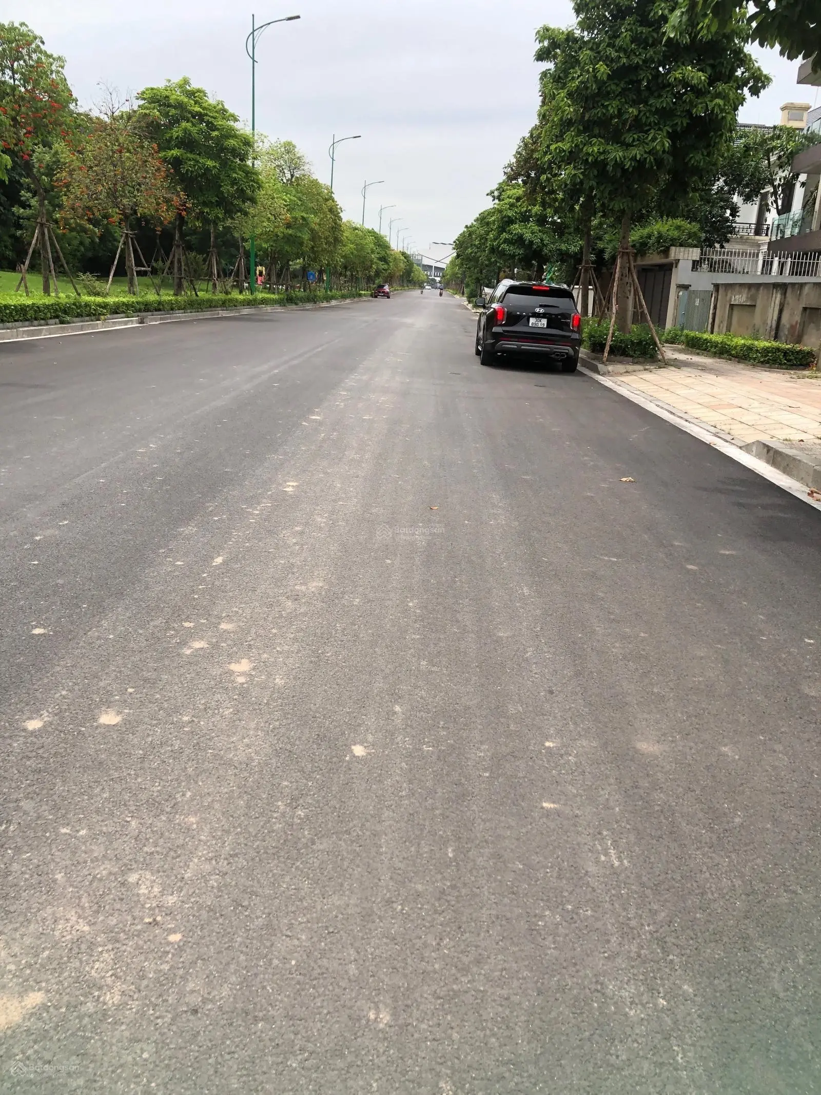 Bán nhà phân lô tại Tư Đình, Long Biên. Diện tích 55m2, giá 9,8 tỷ