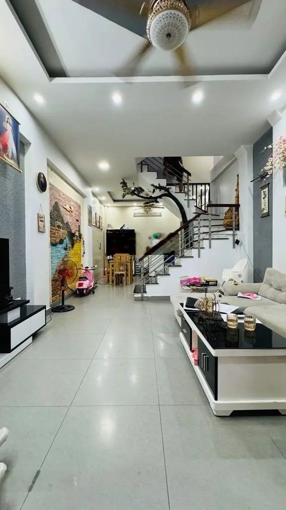 Bán nhà đẹp Trường Chinh, Đống Đa, hàng xóm các trường ĐH, ở luôn, DT 50m2 x 5T, MT 4m giá 7.2 tỷ