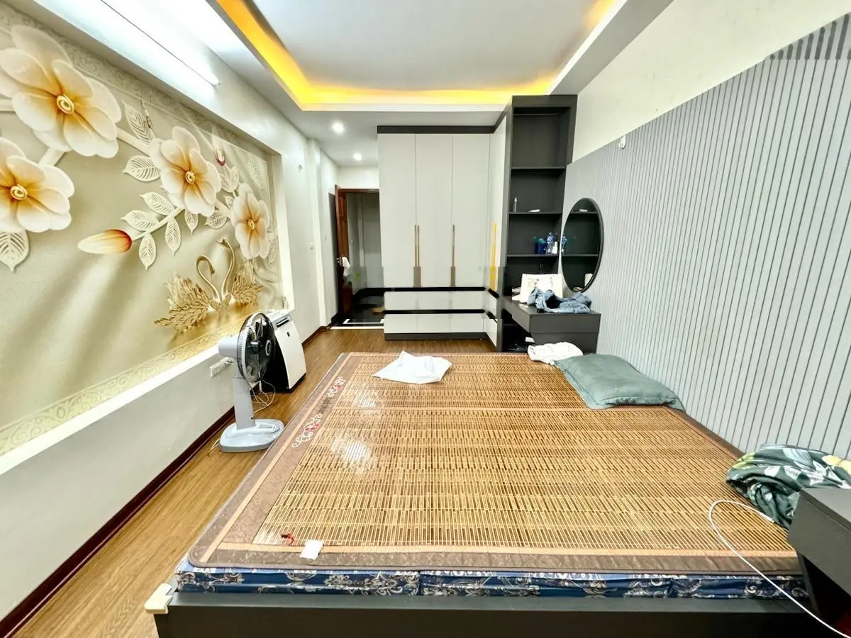 Phương Mai, 30m ra đường ô tô tránh nhau, vị trí gần hồ tiện ích bạt ngàn 60m2x3T xây chắc chắn!!