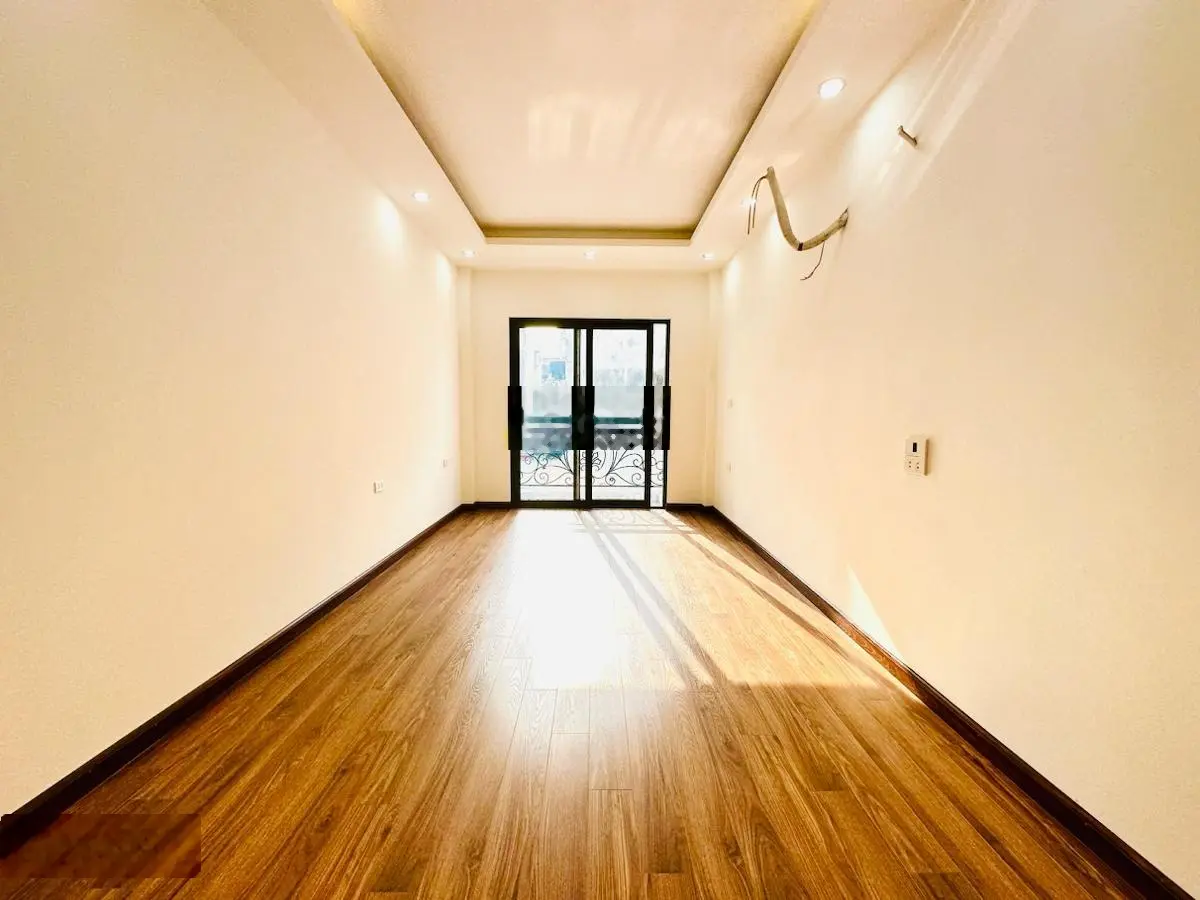 Cần bán nhà mới tinh ngõ 168 Kim Giang ngõ thông, 3 gác phi. Lh 0912002552