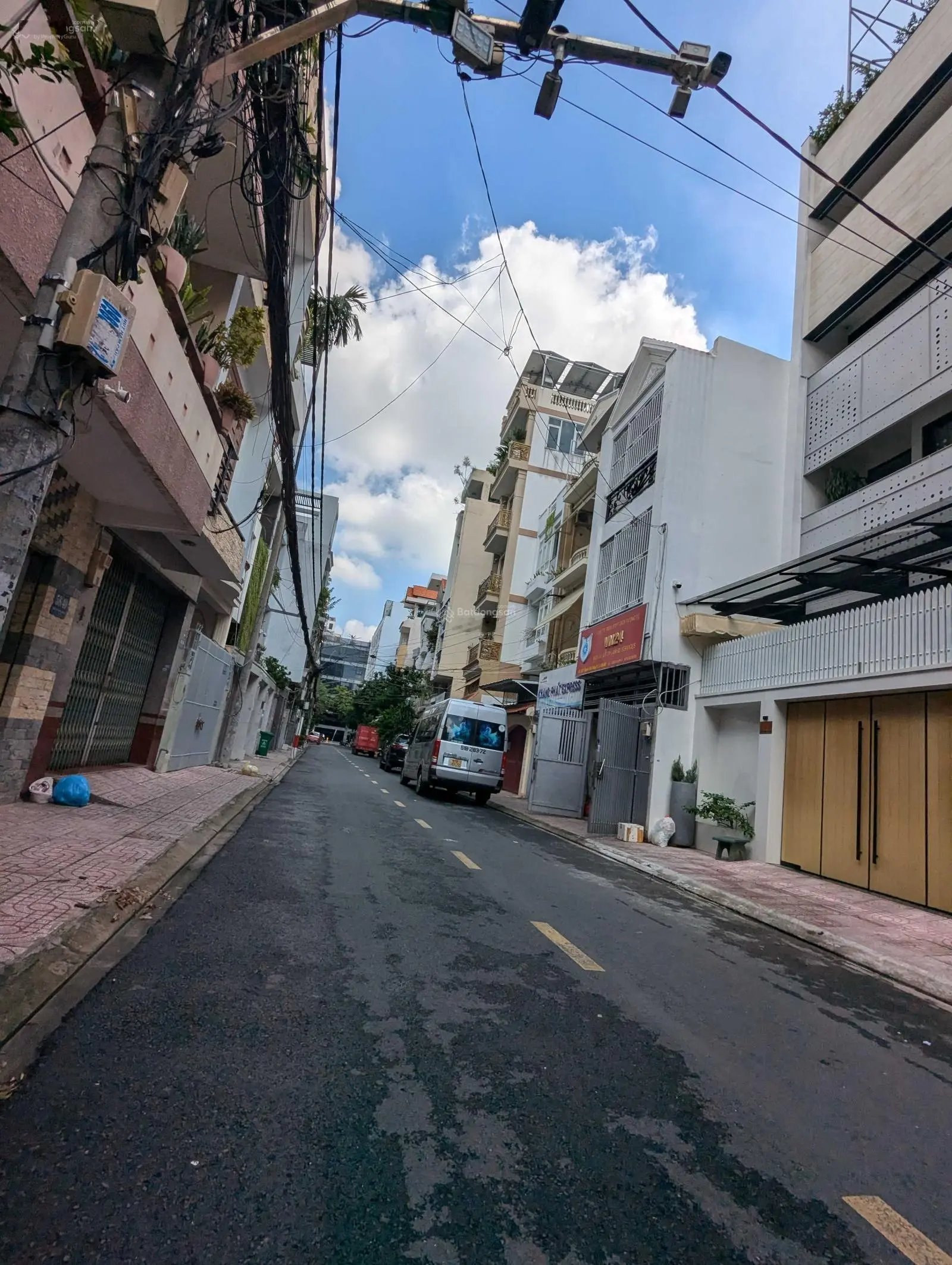Siêu phẩm sân bay mặt tiền Cửu Long P2 Tân Bình, Diện tích: 5x24m, CN 120m2, 4 tầng. Giá 21 tỷ TL