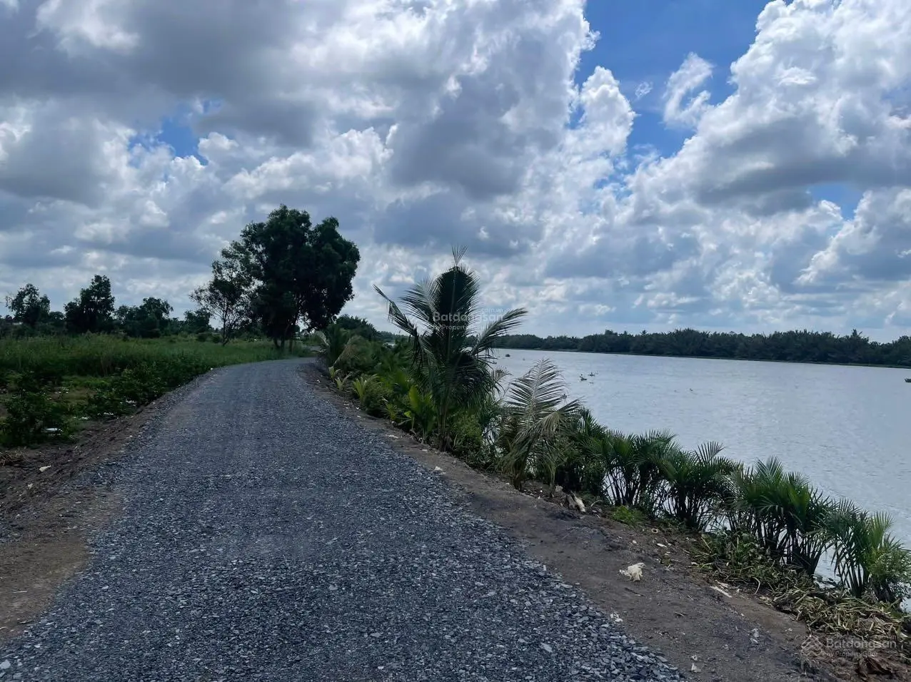 1000m2 view sông VCĐ, đg ô tô tải ngay đất cách 816 chỉ 600, KV chuyển thổ