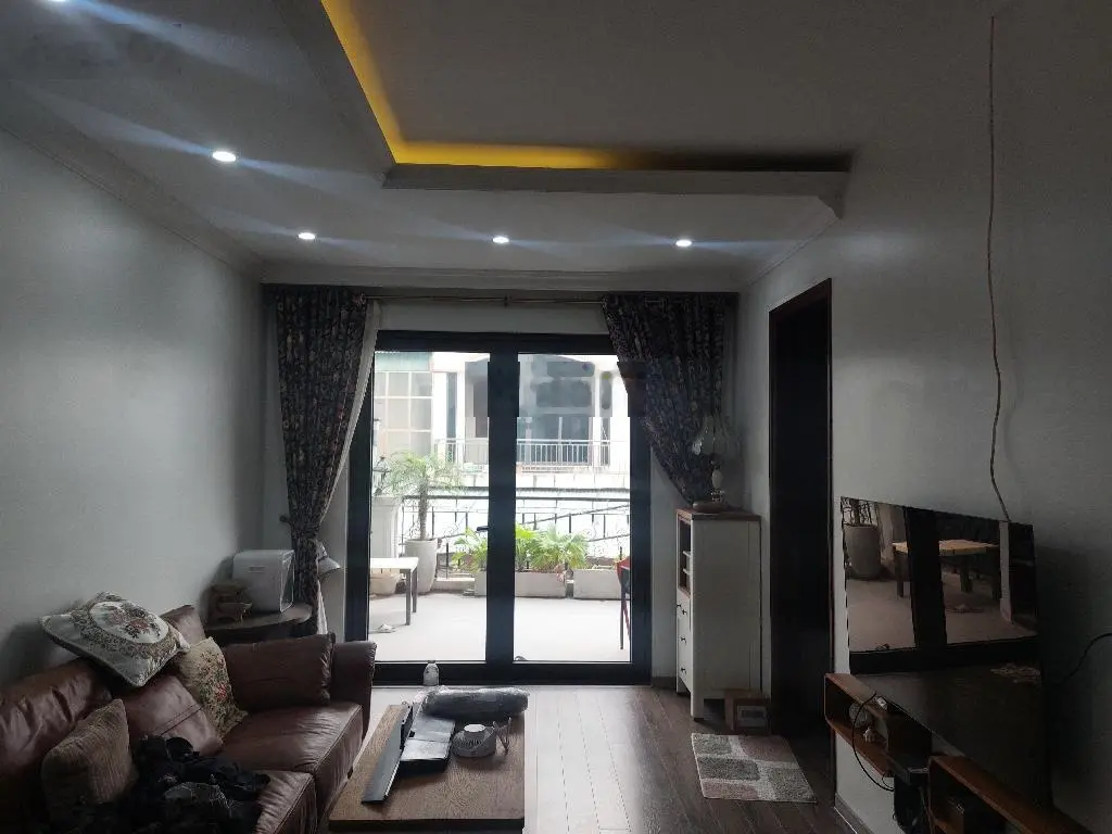 Biệt thự 230m2 3 tầng kiên cố ô tô tránh đỗ nội thất gỗ cao cấp nghỉ dưỡng đỉnh Bát Khối Gia Lâm