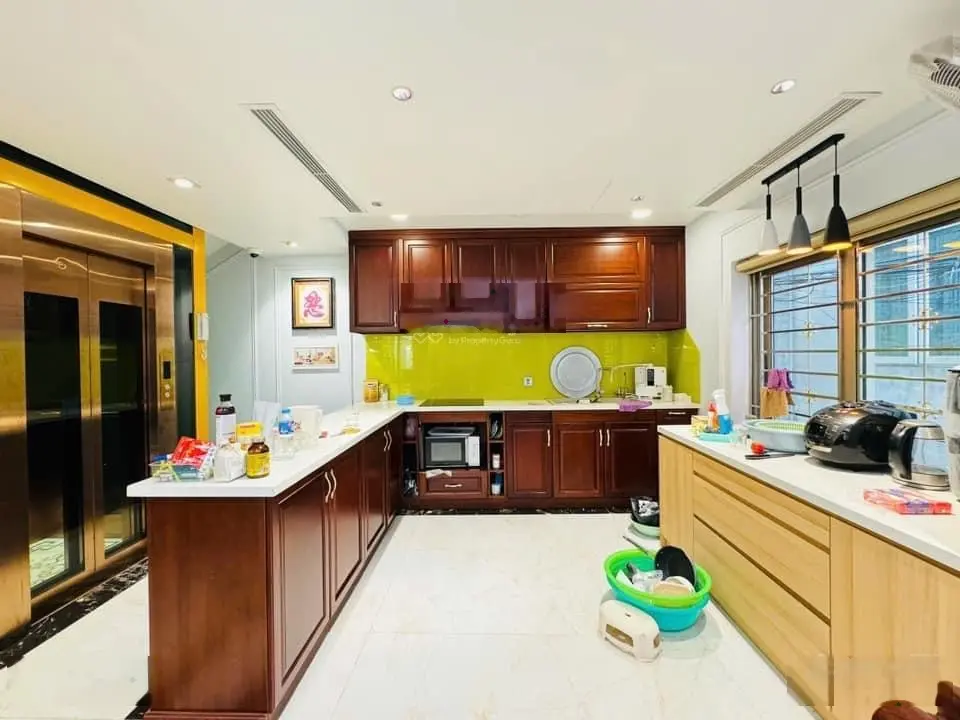 Bán nhà hot Thái Thịnh Đống Đa MT khủng, garra ôtô, giá đầu tư ngõ thông 61m2/5T/6.2m MT 15.2 tỷ TL