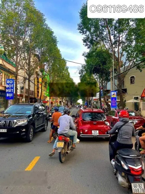 Cần Bán Nhà Mặt Tiền Dương Tử Giang TP Biên Hòa Đang Có Sẵn Dòng Tiền Cho Thuê 600tr/ Năm