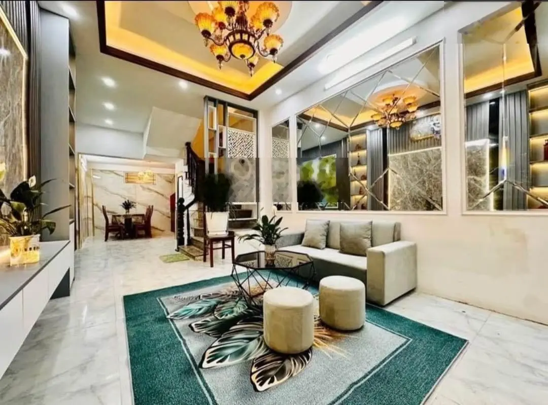 Bán nhà Dương Văn Bé, Hai Bà Trưng, Vĩnh Tuy, sau Time City, 30 oto DT 44,5m2x5T, mới, giá 5, x tỷ