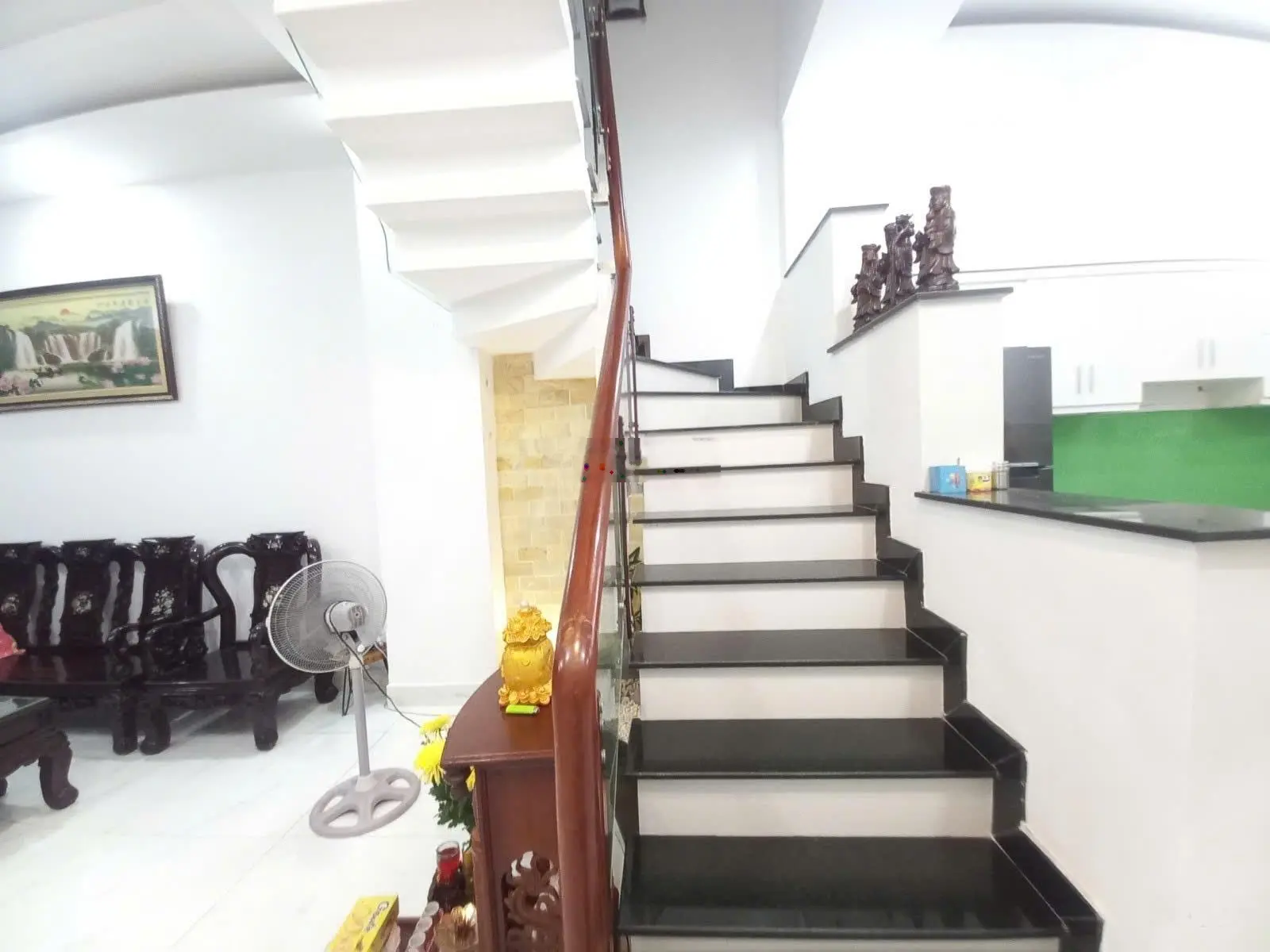 Bán nhà quận 12 Thạnh Xuân khu đồng bộ cao tầng