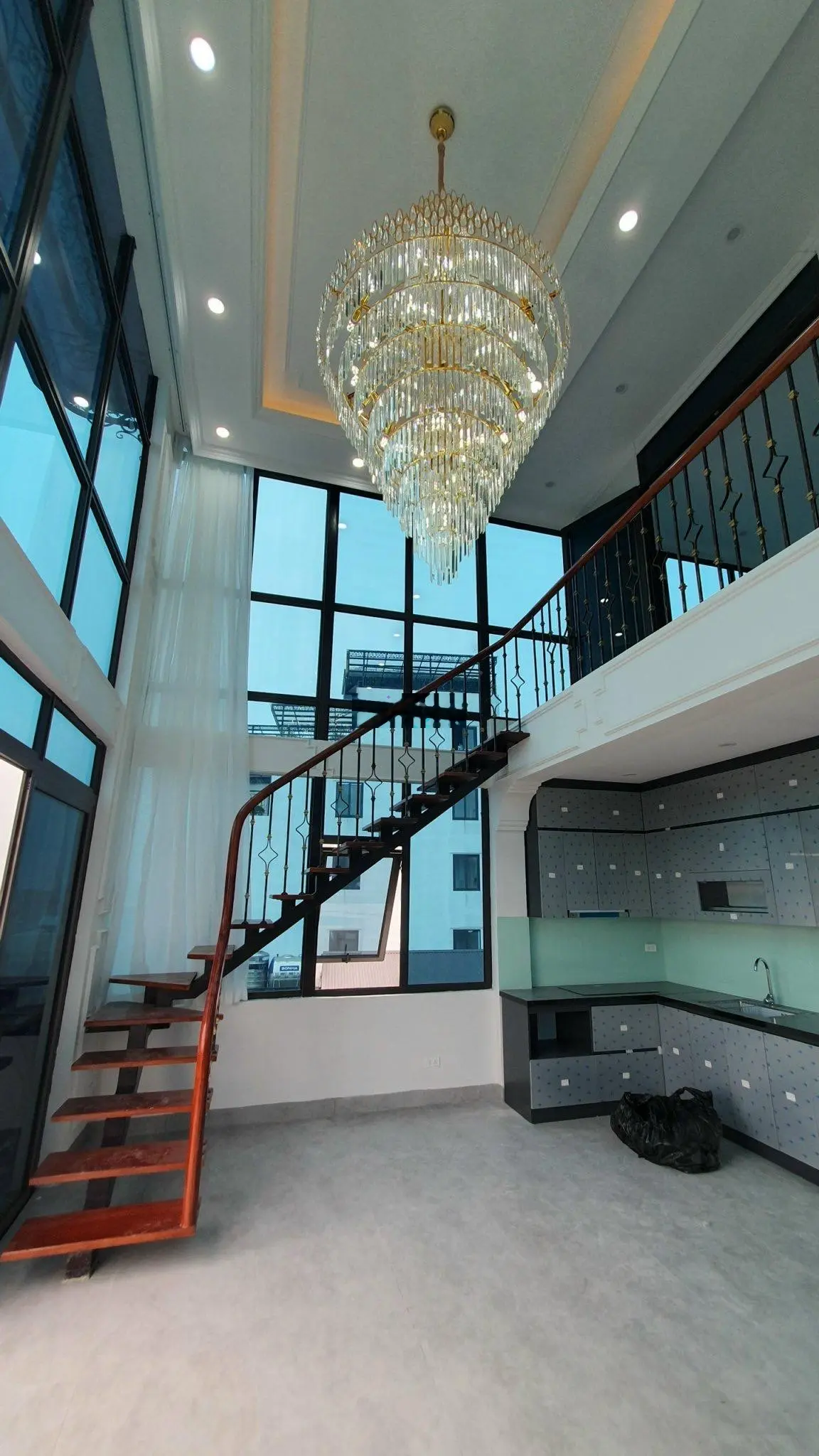 Bán nhà mặt phố 8 tầng dt 50m-mt 6m-lô góc-thang máy-view hồ tây-trung tâm quận tây hồ.giá: 22.5 tỷ