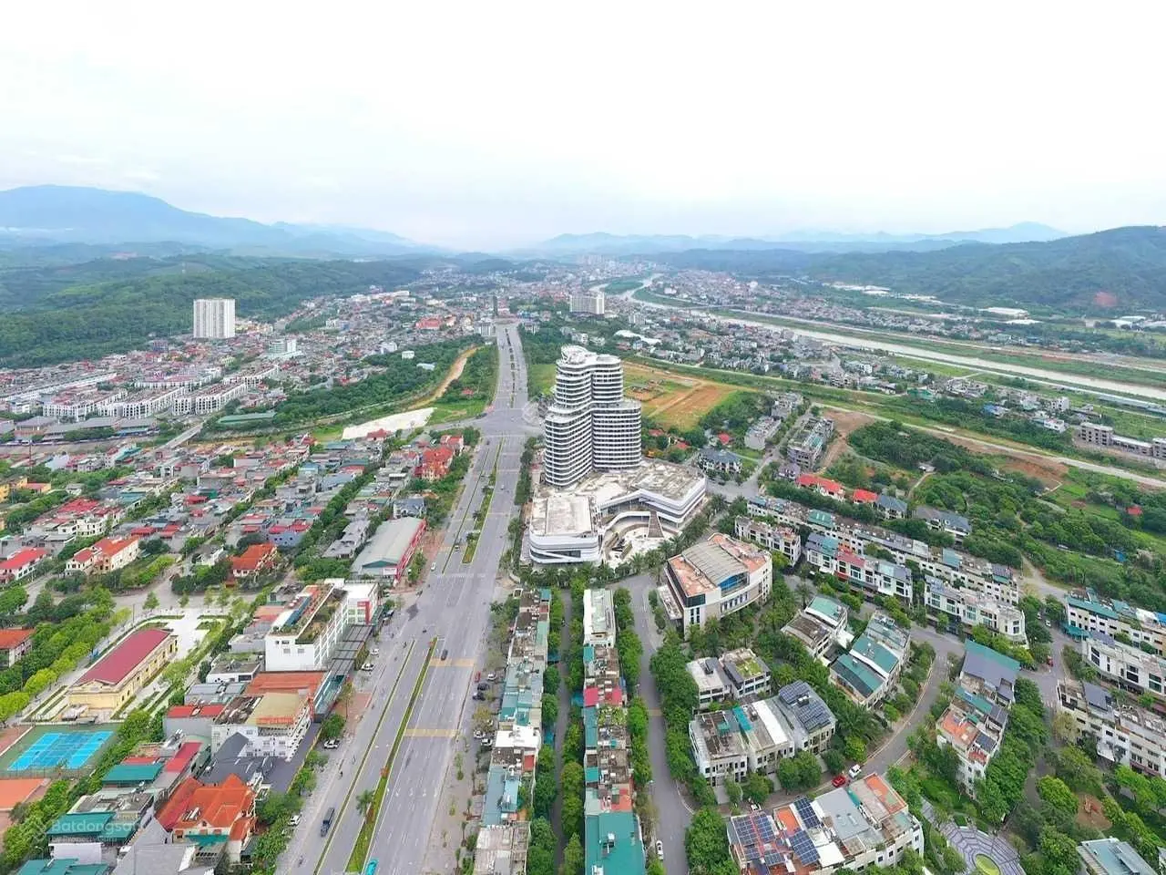 Sở hữu căn hộ 2PN tại The Manor Tower Lào Cai. Diện tích: 60 m2 (2 phòng ngủ, 2 WC)