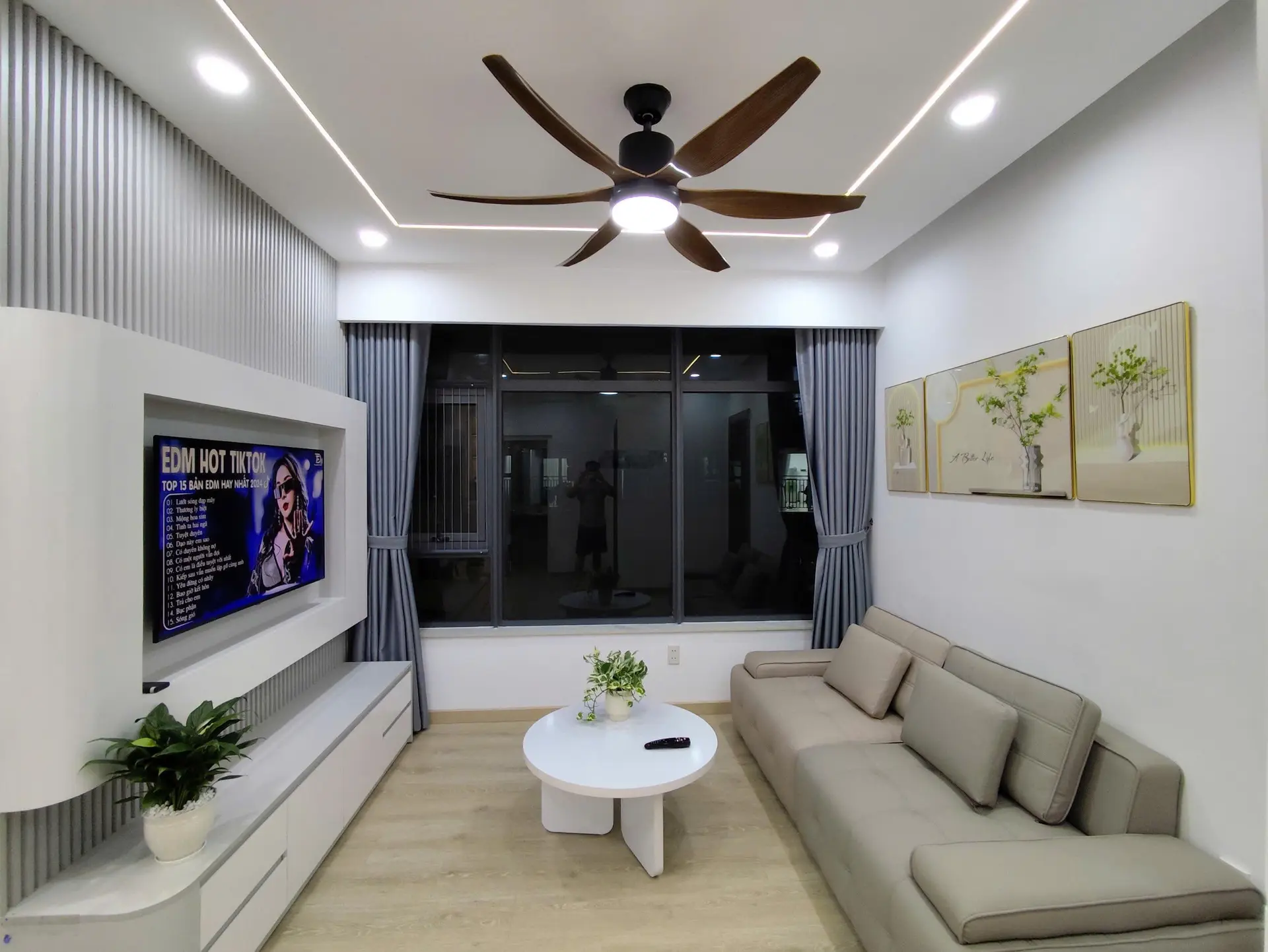 Chủ nhà gửi bán căn góc 2 mặt tiền toà nhà mường thanh viễn triều, dt 66m2 giá bán 2,3 tỉ