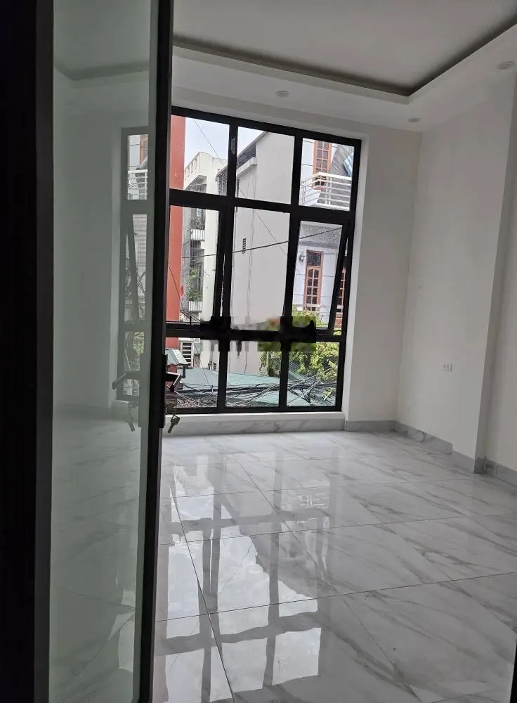 Siêu hot: Nhà mặt phố Phan Đình Giót 35m2, 3 tầng, mt 3,5m, ô tô tránh kinh doanh sầm uất 7,95 tỷ
