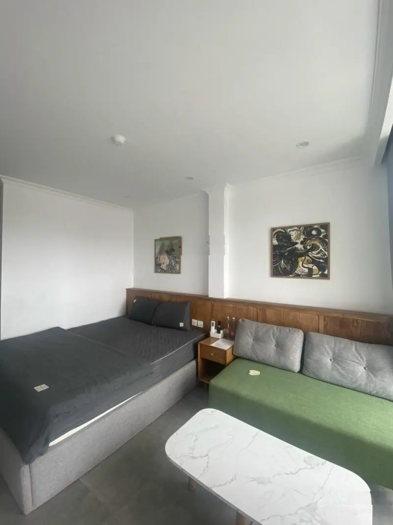 Bán Khu APARTMENT lòng Hà Nội, 75m2, 7 tầng, 7M mặt tiền, vài m ra phố, Giá 25,5 tỷ!!!!