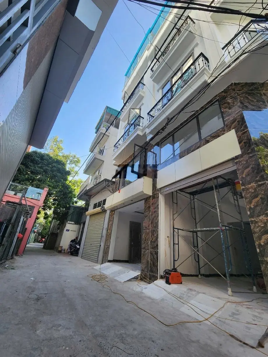 Bán nhà Hoàng Liệt Hoàng Mai 40m2 5 tầng ô tô vào nhà, KD đỉnh từ 5.8 tỉ 0844444453