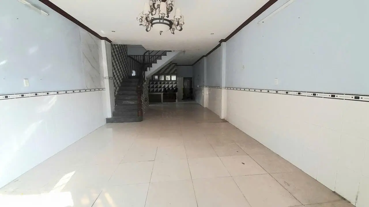 Bán nhà Đặng Văn Bi - Thủ Đức - 77M2 - Nhà 2 Tầng - Ô Tô Ngủ Trong Nhà - 3 Phòng Ngủ