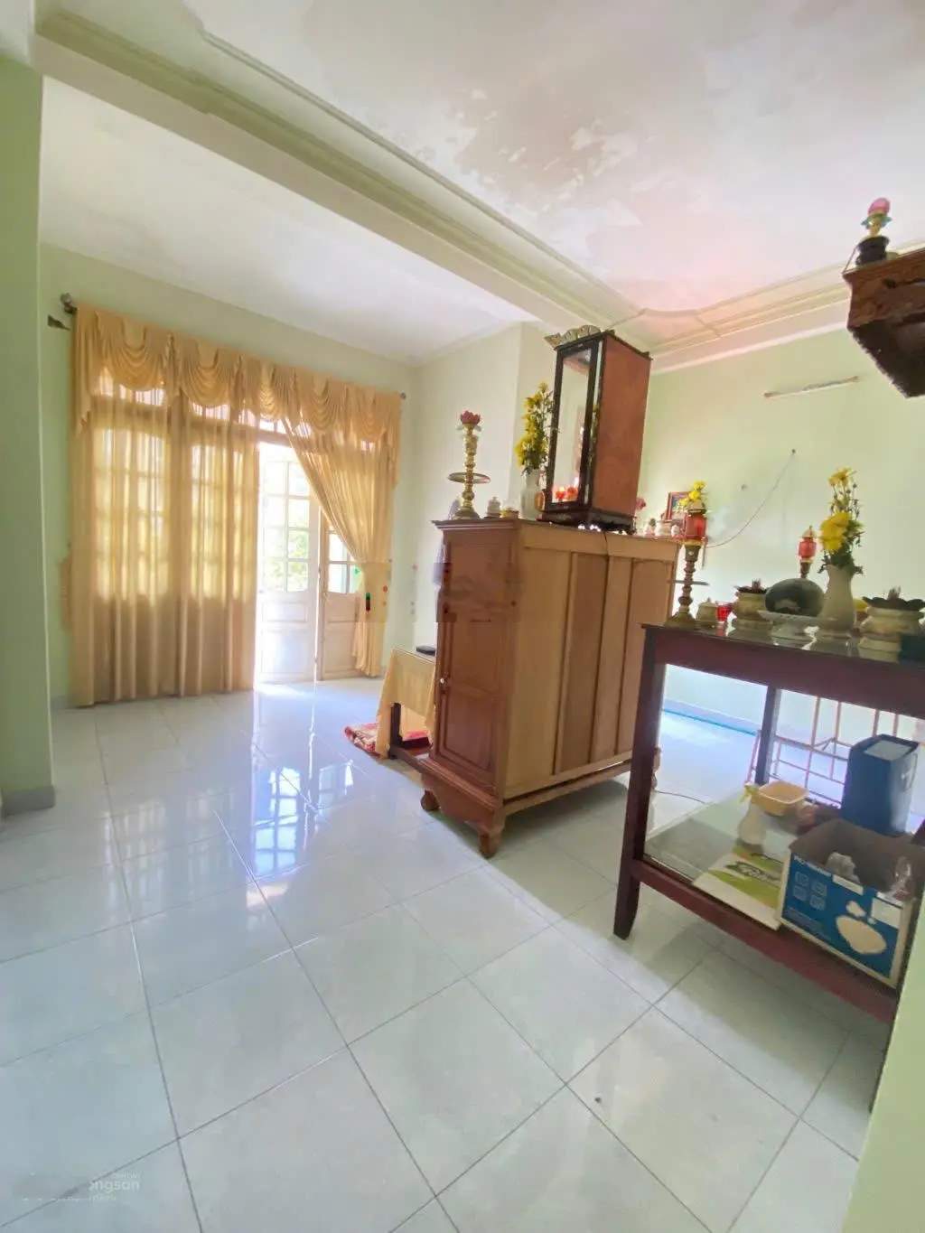 Bán nhà 2 tầng đường Võ Mộng Nguyên gần biển Furama đẹp nhất Đà Nẵng giá siêu tốt