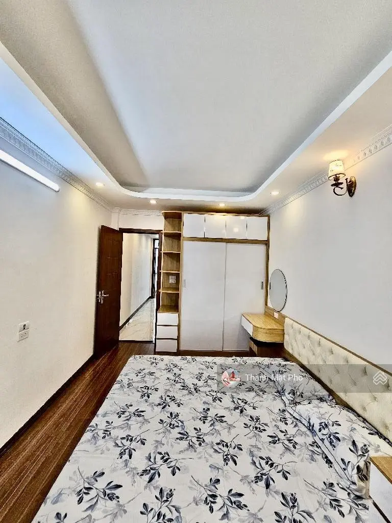 BÁN NHÀ PHỐ TRẠM, LONG BIÊN 45m2 4T 6.68 tỷ. Hiếm! Nhà mới, 5 ngủ, ô chờ thang máy.