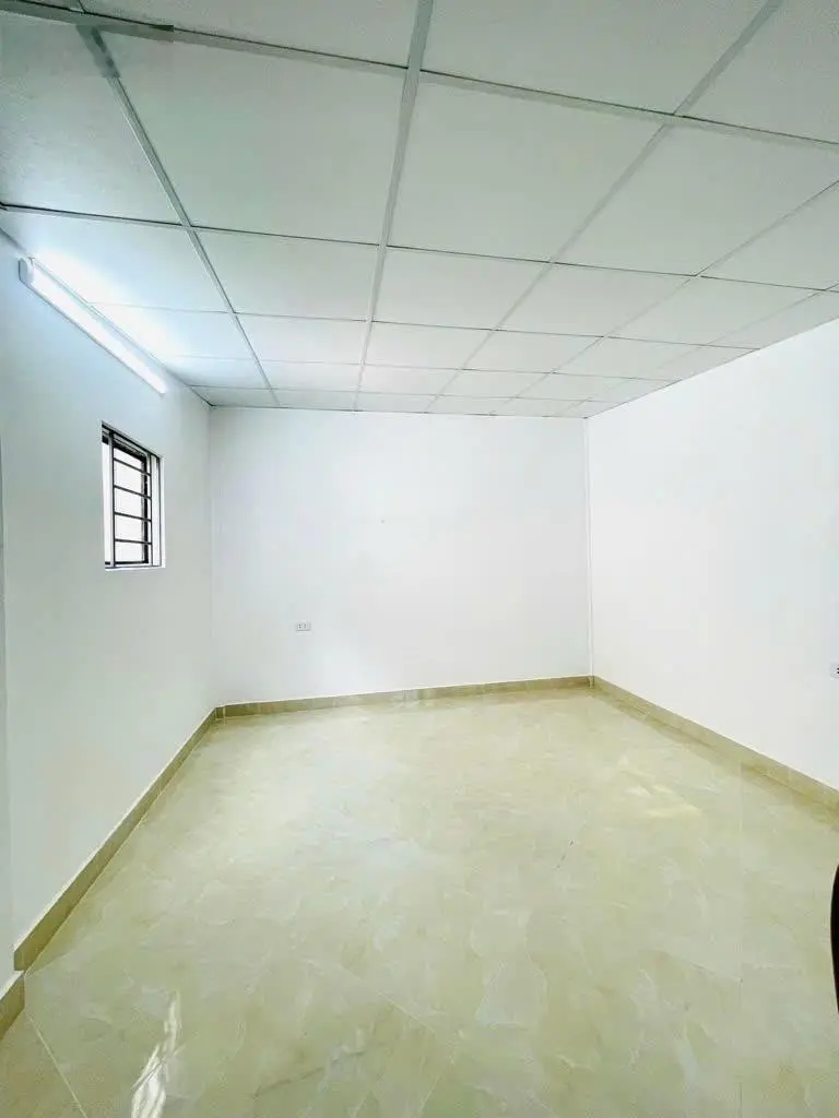 Hồng Mai - Bạch Mai - ngõ thông - gần phố - nhà mới ở luôn - 33m2 - 4 tầng - giá 4.5 tỷ