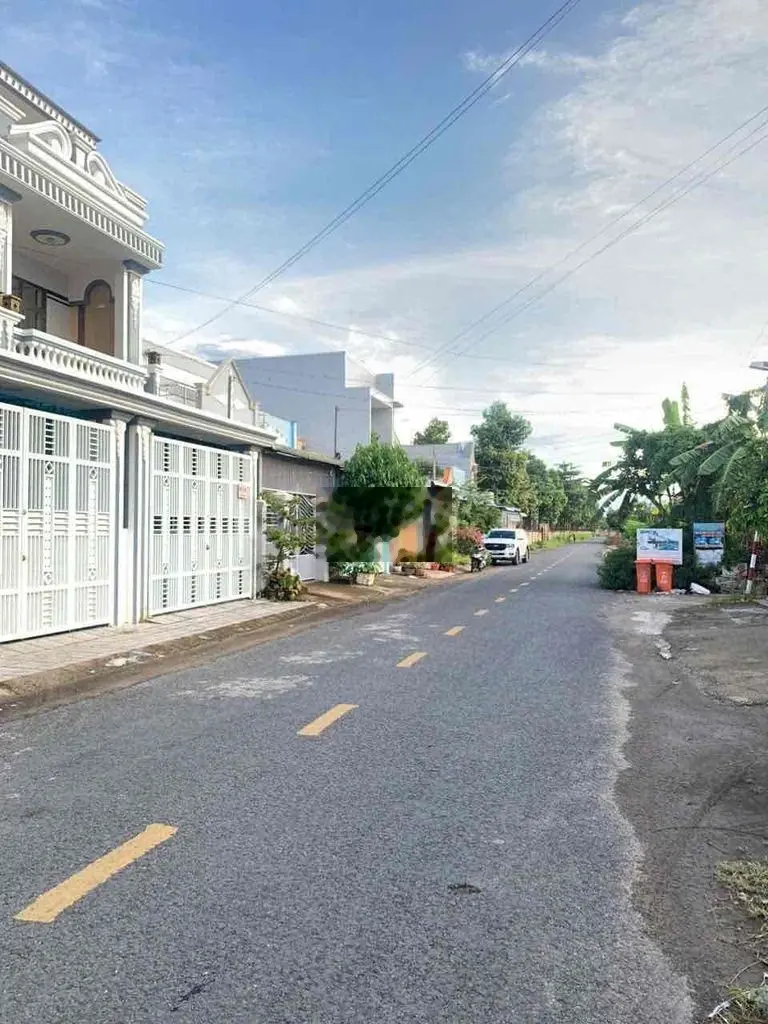 1ty350 triệu- Mặt tiền Lưu Khánh Đức 100m2 (5mx. 20m)