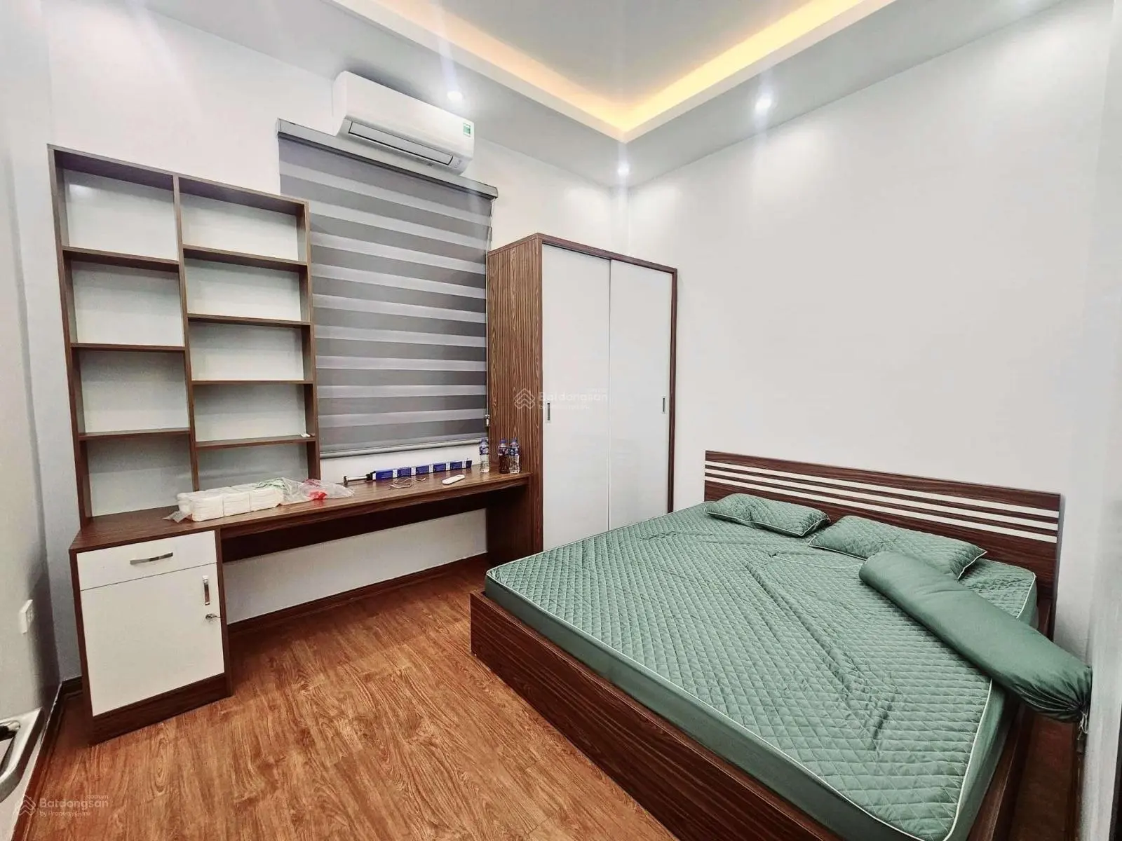 Bán nhà Đường Nguyễn Trãi, Ô tô Thang Máy, Giá Tốt