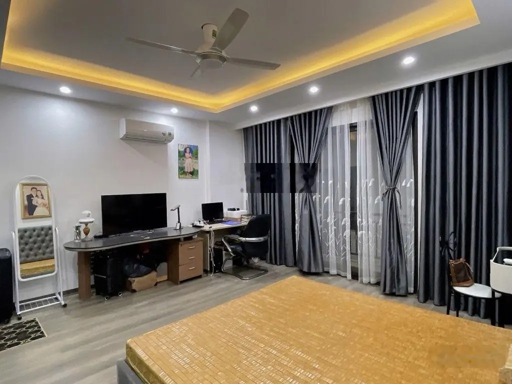 Nhà Nguyễn Đổng Chi, Cạnh Vinhomes Hàm Nghi, 55m2 x 6 tầng x MT5m, phân lô, ô tô, giá chỉ 14,1 tỷ.