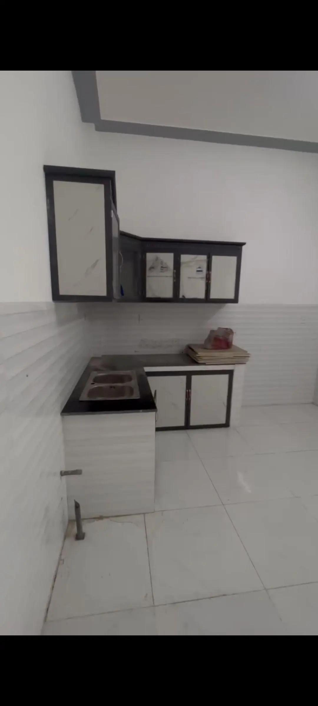 Cần vốn bán gấp căn nhà hưng nhơn bình chánh 90m2 giá chỉ 975tr shr