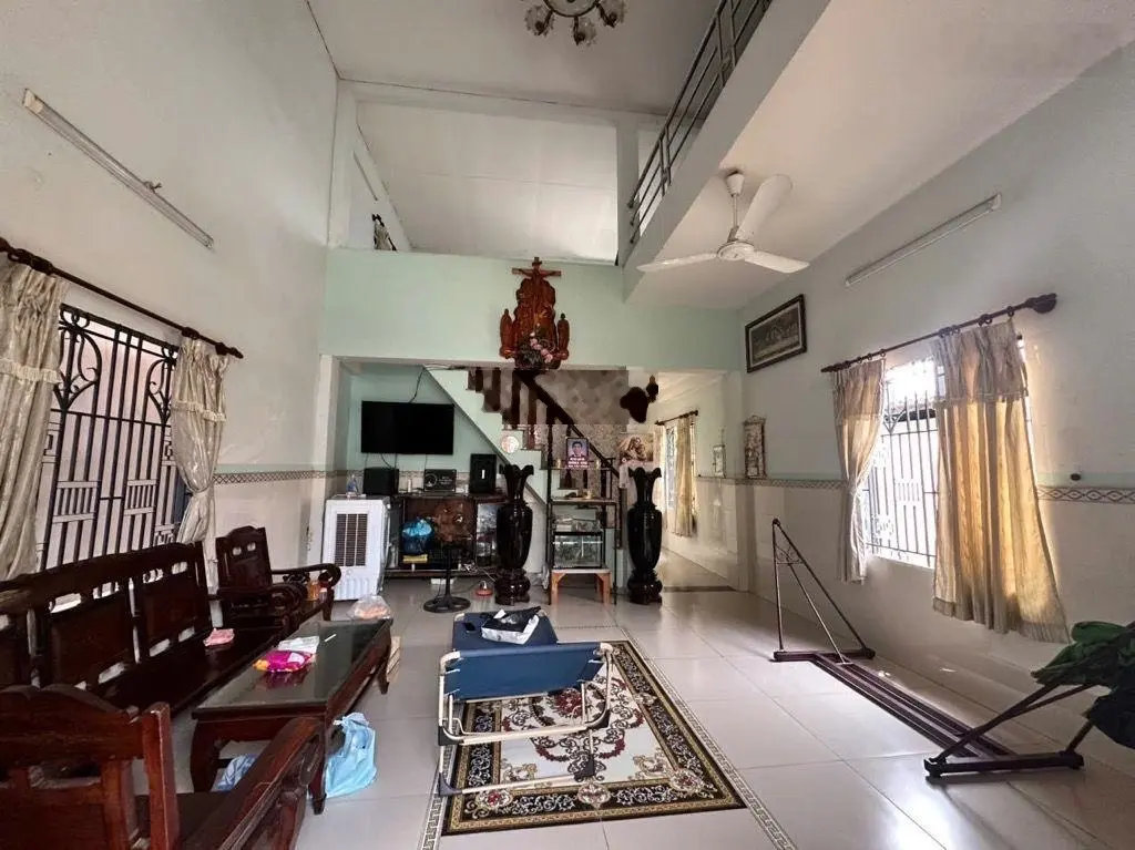 Nhà 2tầng 240m2(7,5x32m) đường ôtô 5m; 4PN kế Vạn Phúc City hiệp bình phước thủ đức, Ngộp 8,5 tỷ