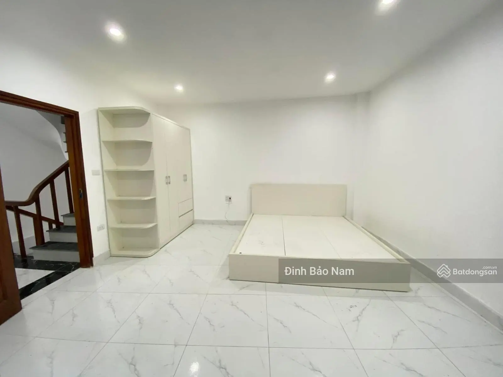 Xuân đỉnh 31m 5 tầng xây mới mặt tiền 3.9m giá nhỉnh 6 tỷ sổ đỏ đẹp giáp với ngoại giao đoàn