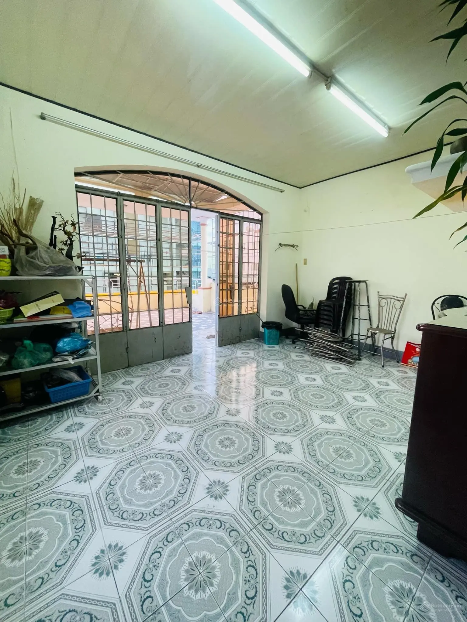 Bán nhà mặt tiền đường Trần Quý Cáp, Phương Sài, Nha Trang 90m2 chỉ hơn 10 tỷ