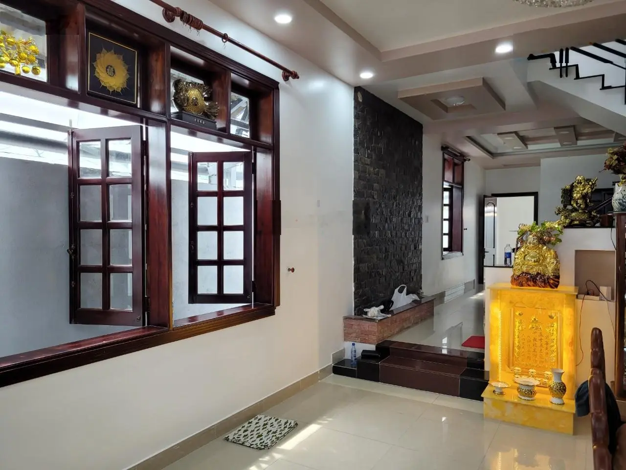 Siêu Phẩm như biệt thự nhà 3 lầu 130m2 ngang 6m, đường Man Thiện ngay Học Viện Chính Trị