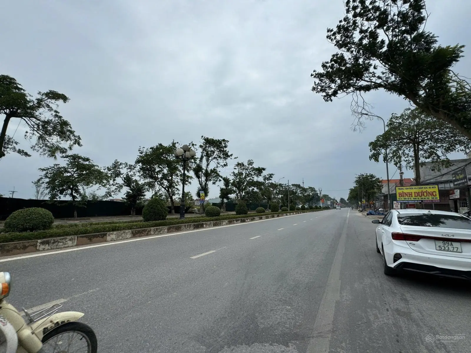 Cần bán đất mặt Quốc Lộ 17 - Trung tâm thị trấn Gia Bình, Bắc Ninh