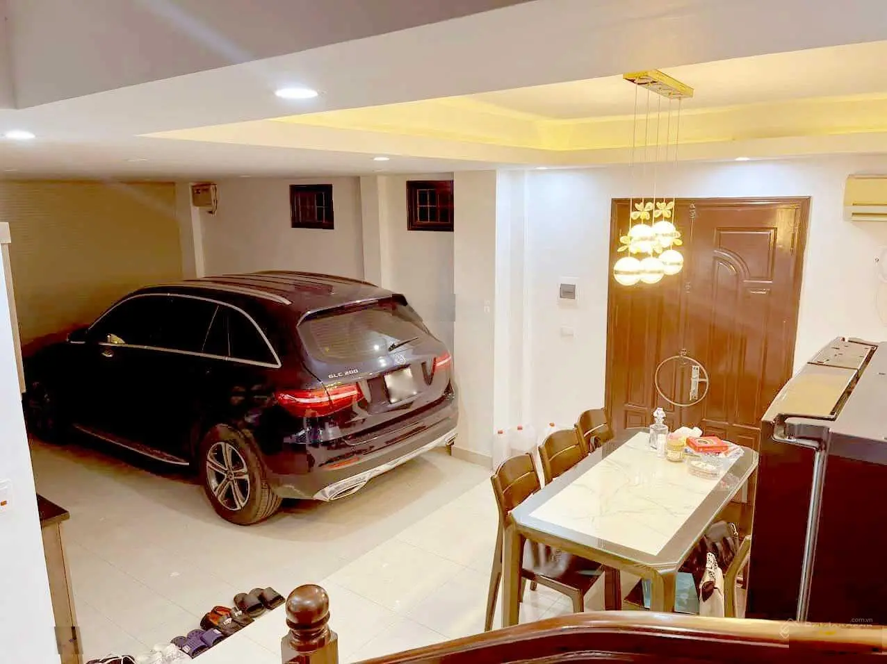Chính chủ nhờ bán lô góc Hoàng Cầu - TT Đống Đa, oto vào nhà, 2 thoáng, 59m2 x 5 tầng. Giá 12.5 tỷ