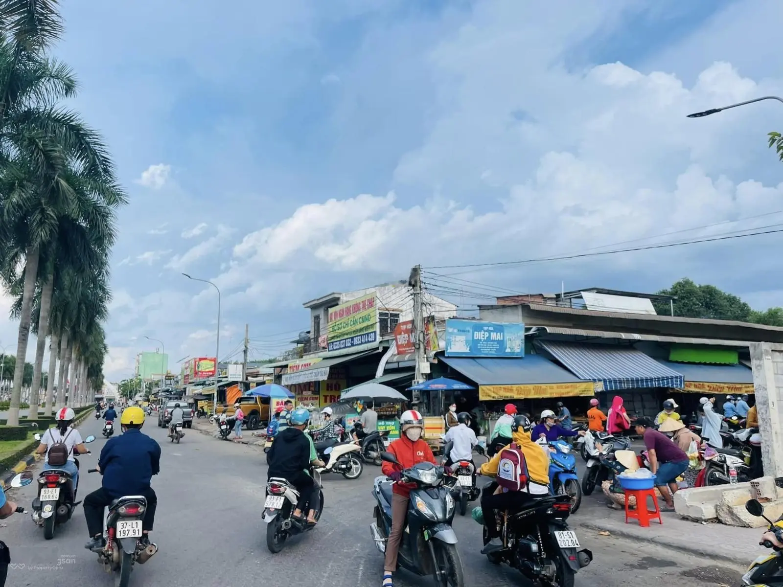 Cần bán lô đất mặt tiền đường nhựa, sổ sẵn, gần KCN Minh Hưng, Chơn Thành, Bình Phước