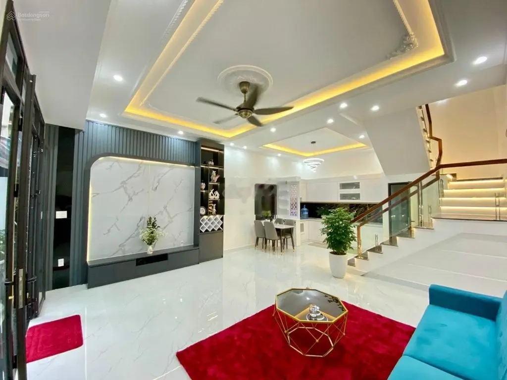 GẤP GẤP CẦN RA LỖ NHÀ PHỐ 1 TRỆT 1 LẦU SỔ HỒNG RIÊNG SANG TÊN NGAY