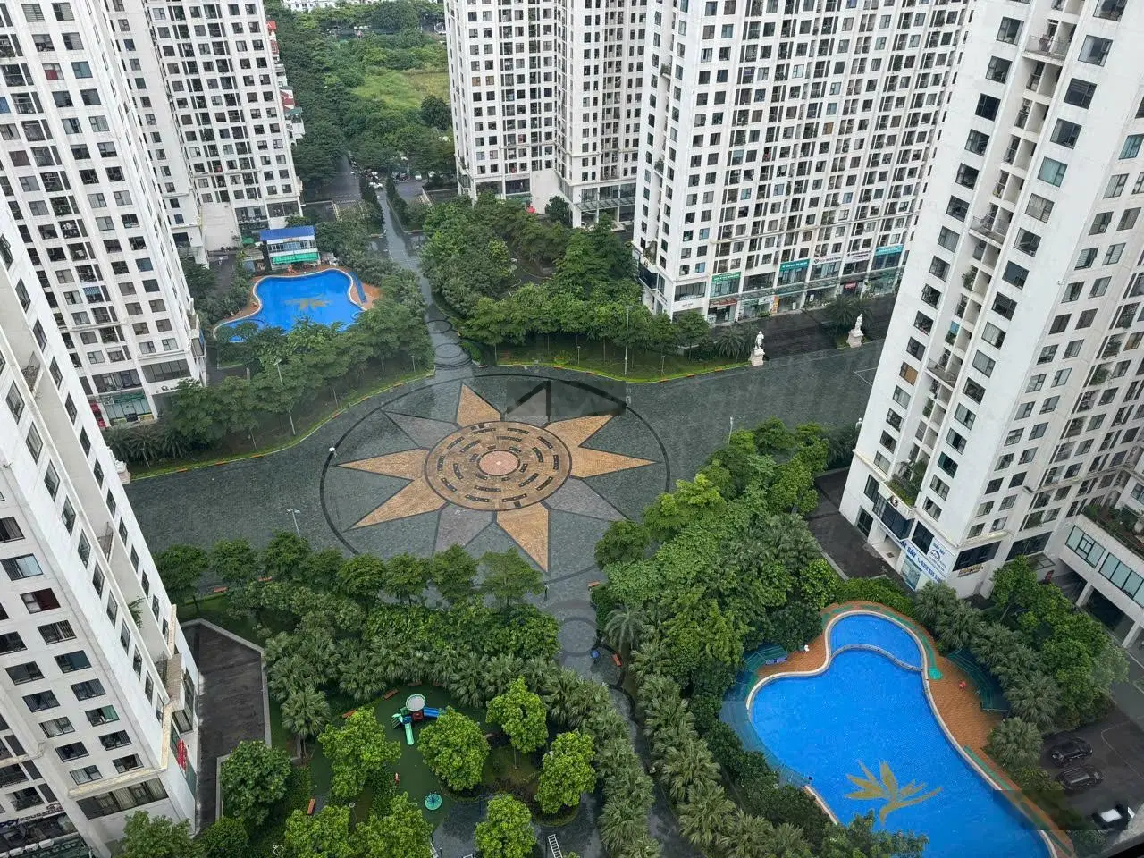 Anh trai mình cần bán căn hộ 3 phòng ngủ - 83m2 của nhà đang ở, nhà đẹp tại An Bình City