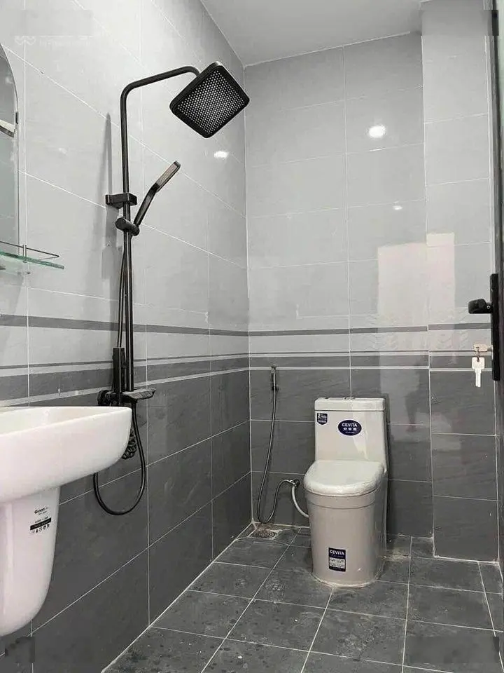 Nhà 1 trệt 1lầu 4x15=60m2 Vườn Lài Q.Tân Phú cách Lũy Bán Bích 300m, thuận tiện kinh doanh , sổ sẵn