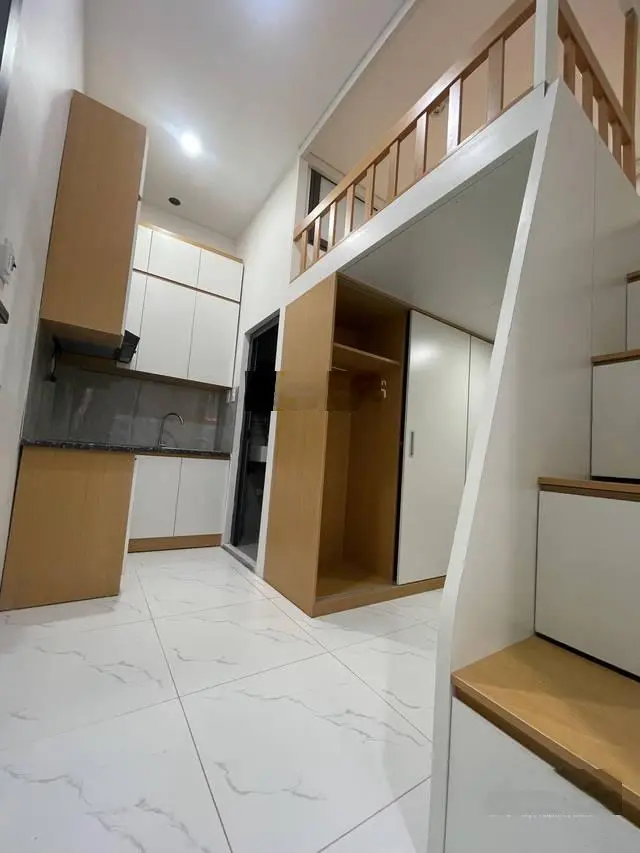 Bán nhà phố Minh Khai quận Hai Bà Trưng. Giá 8.95 tỷ, kinh doanh CHDV 7 phòng khép kín thang máy