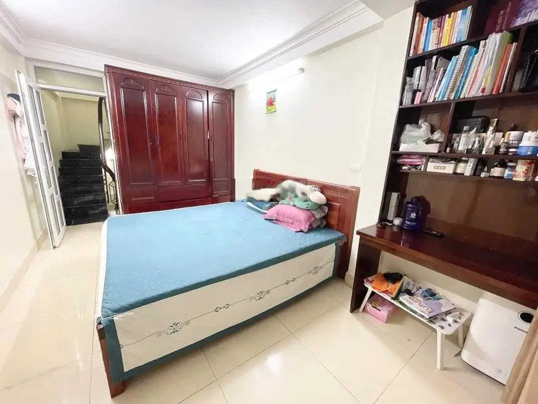 Bán Gấp Nhà Tây Sơn,Nhà Mới Đẹp,Full Đồ.Oto Qua Nhà.DT30m/2-4tầng-MT 3,5m.Giá 6,5 tỷ.