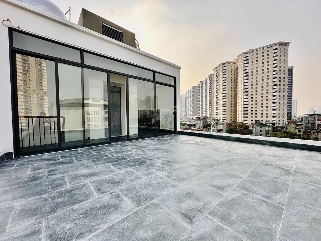 Bán gấp siêu phẩm thanh xuân chủ giảm chào 1 tỷ. khu vip phân lô oto vào nhà thang máy nhập khẩu