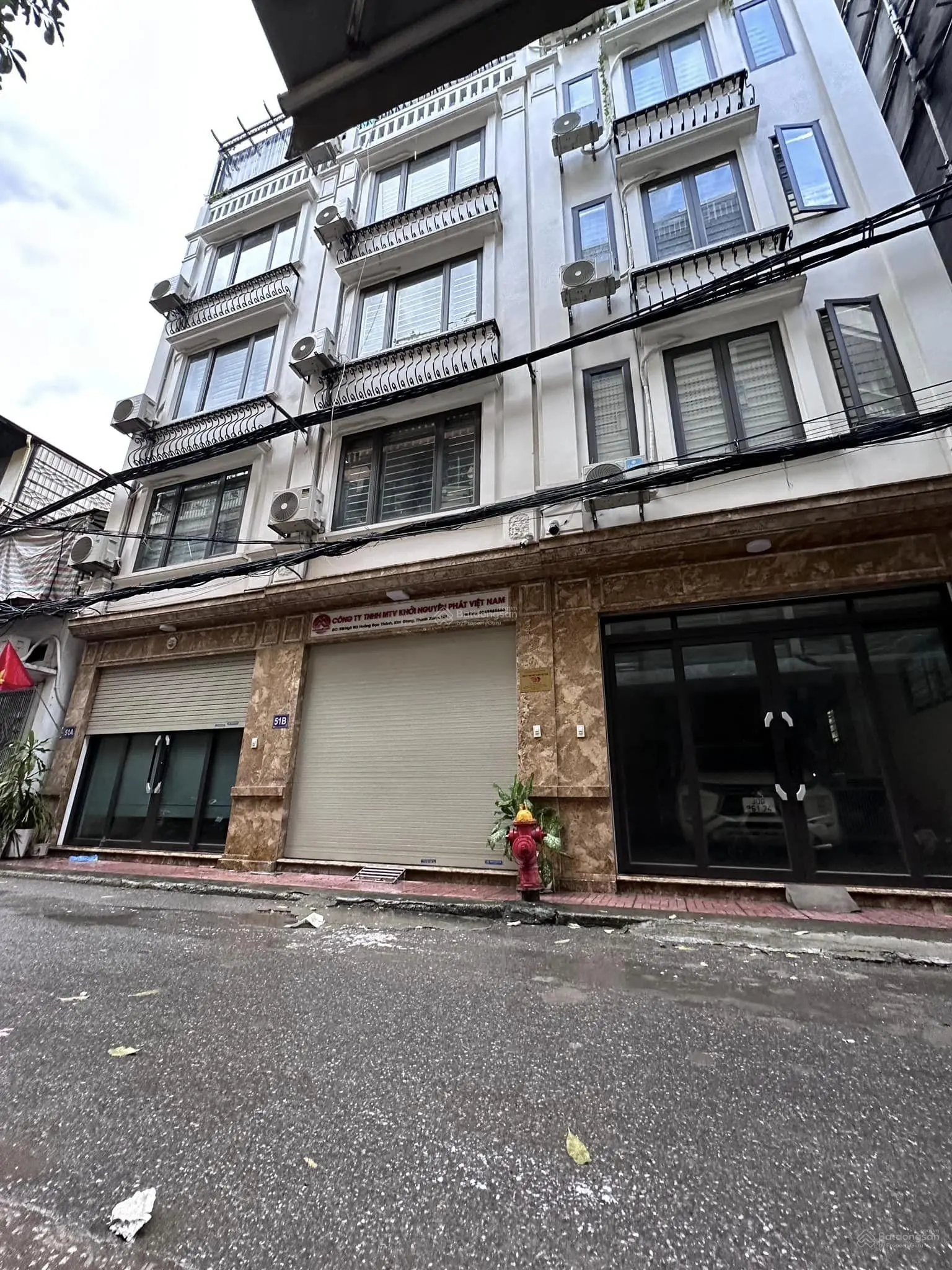 Nhà phân lô, oto tránh, 40m2, thang máy, kinh doanh, giá nhỉnh 12 tỷ.