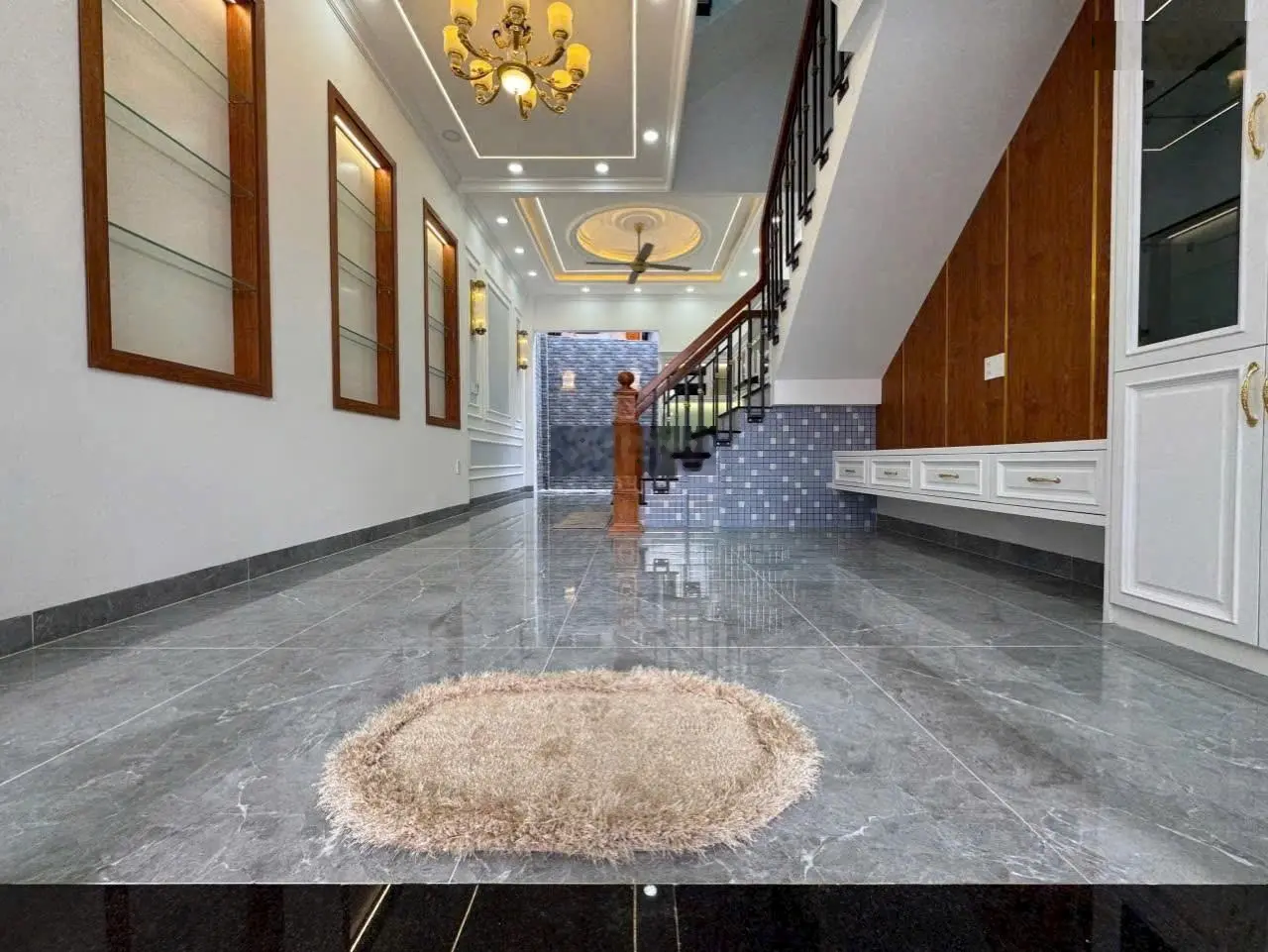 Nhà hẽm xe hơi Thông , đường số 4 , p. Hiệp bình phước , Thủ Đức