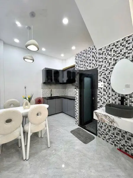 Bán nhà MT Nguyễn Thị Thập, Quận 7. Giá 5 tỷ 455. DT75m2. SHR